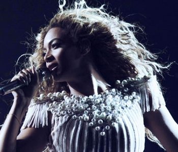 Beyoncé posta emoticon video para novo single